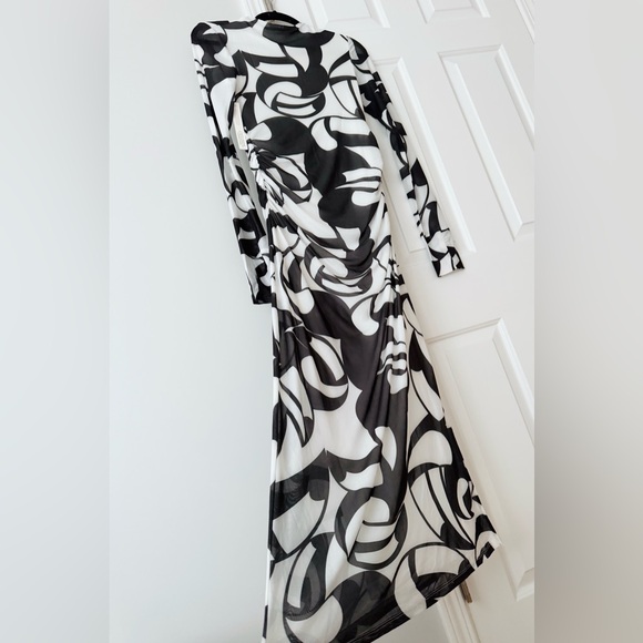 Farm Rio Long Sleeve Printed Slim Mesh Dress - Picture 9 of 12